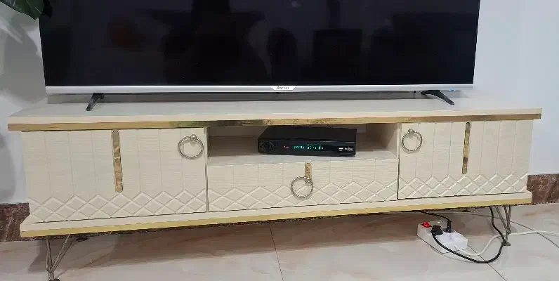 ست میز تلویزیون و آیینه|میز تلویزیون|مهاباد (آذربایجان غربی), |دیوار