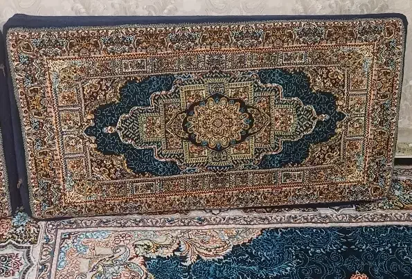 ۶ عددپشتی روفرشی ۹ متری و موکت ۱۴ متری|فرش|کرمانشاه, |دیوار