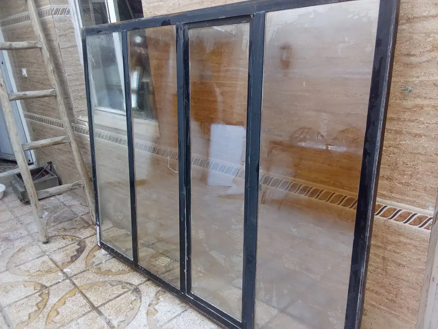 پنجره اهنی|مصالح و تجهیزات ساختمان|چهارباغ, |دیوار