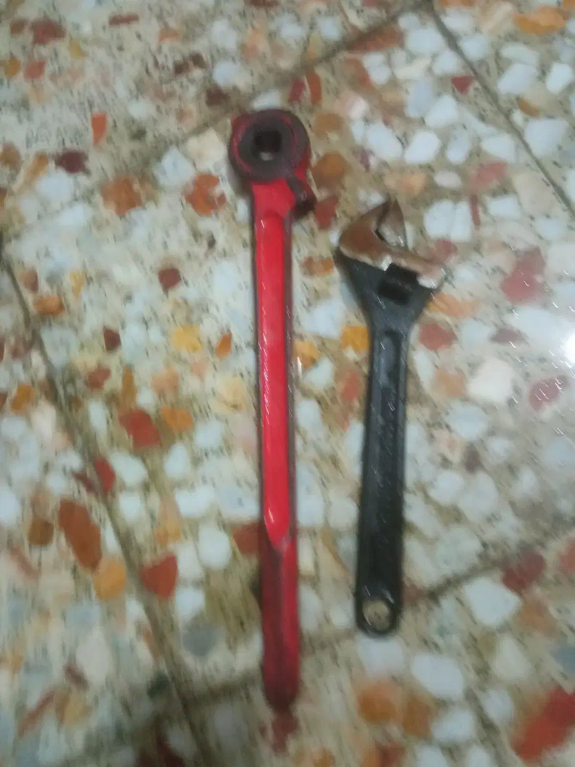 اچار ومقداری لوازم دیگر|ابزارآلات|رشت, لاکان|دیوار