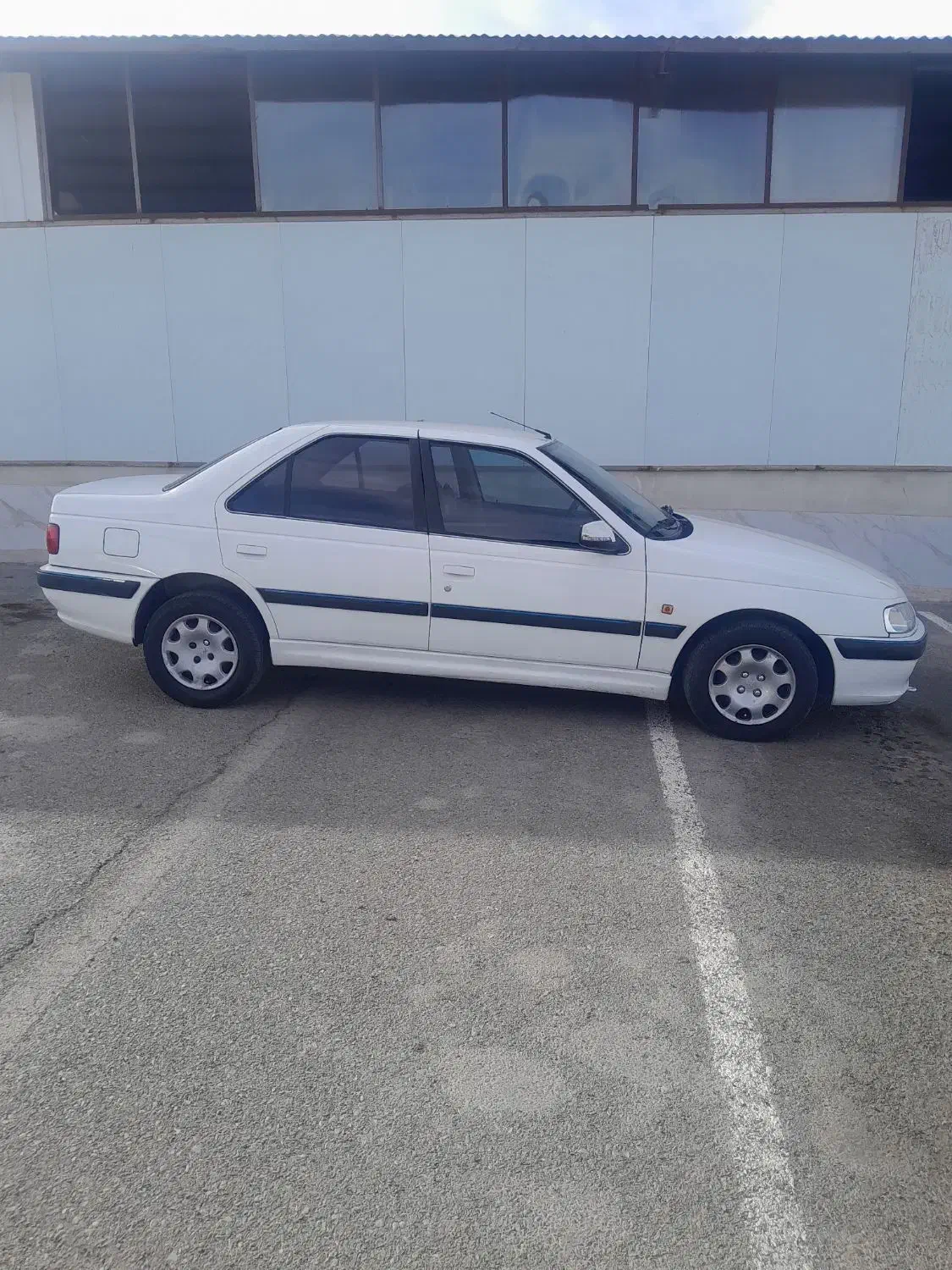 پژو پارس سال مدل 93|خودرو سواری و وانت|محمدشهر, شهرک پیام (مهرالبرز)|دیوار