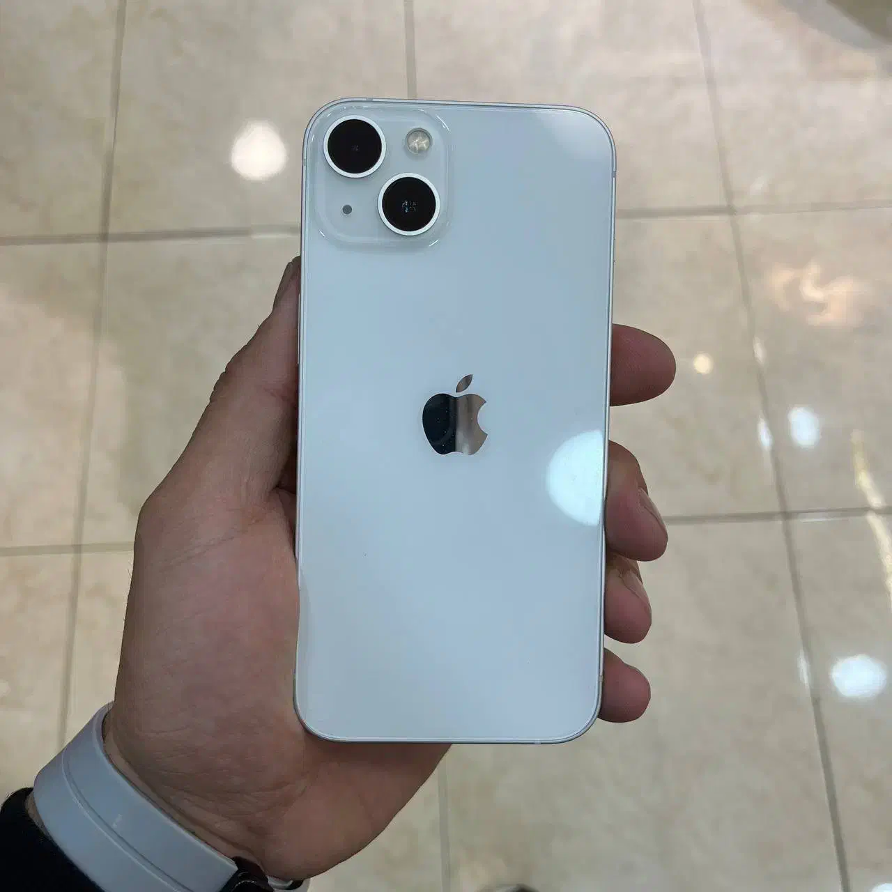 آیفون ۱۳ نرمال ۱۲۸ سفید انزلی|موبایل|رشت, گلسار|دیوار