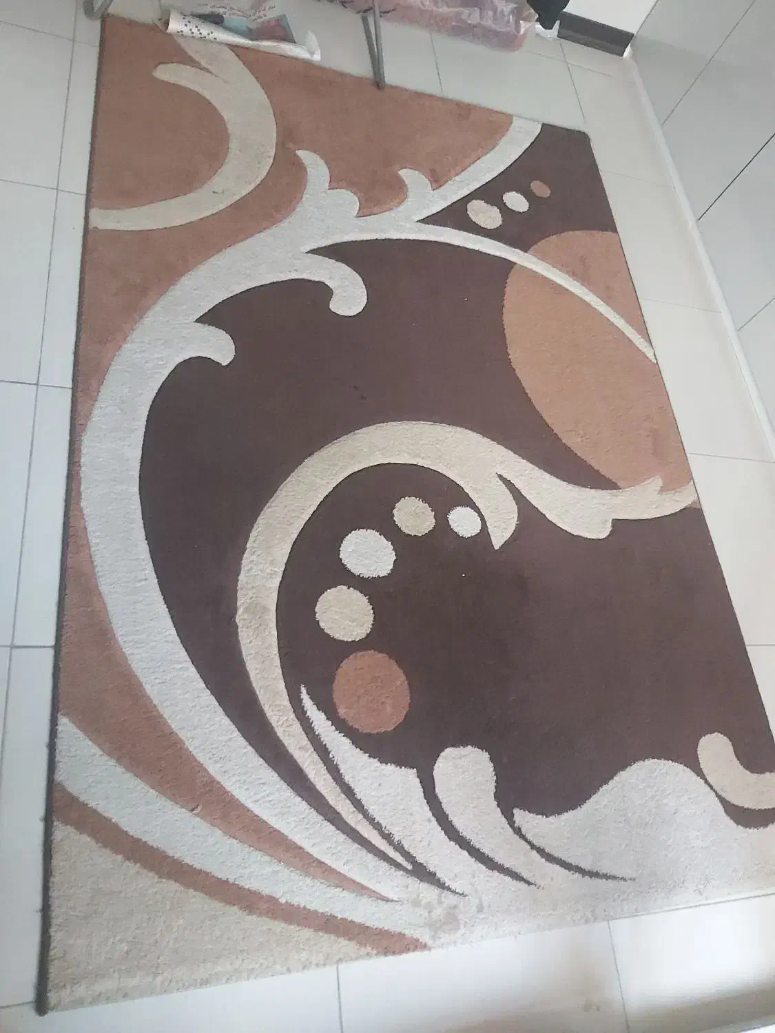 فرش مینیمال ۴متری|فرش|شهریار, رضی آباد بالا|دیوار