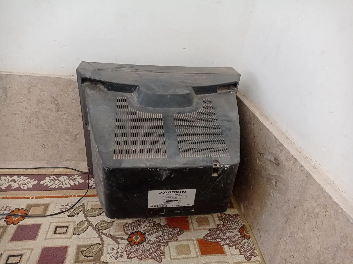 تلویزیون|تلویزیون و پروژکتور|سبزوار, قلعه‌نو دهزار|دیوار