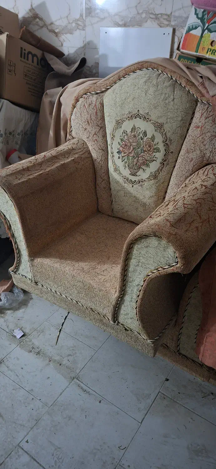 مبل ۷ نفره سالم|مبلمان خانگی و میز عسلی|سمنان, |دیوار