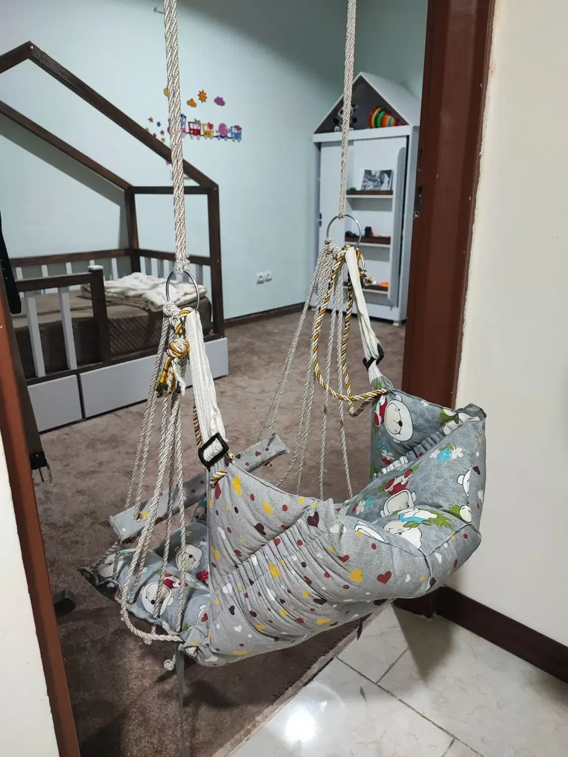 تاب کودک (حالت نشسته و خوابیده)|اسباب و اثاث بچه|صدرا-فارس, فاز ۱|دیوار