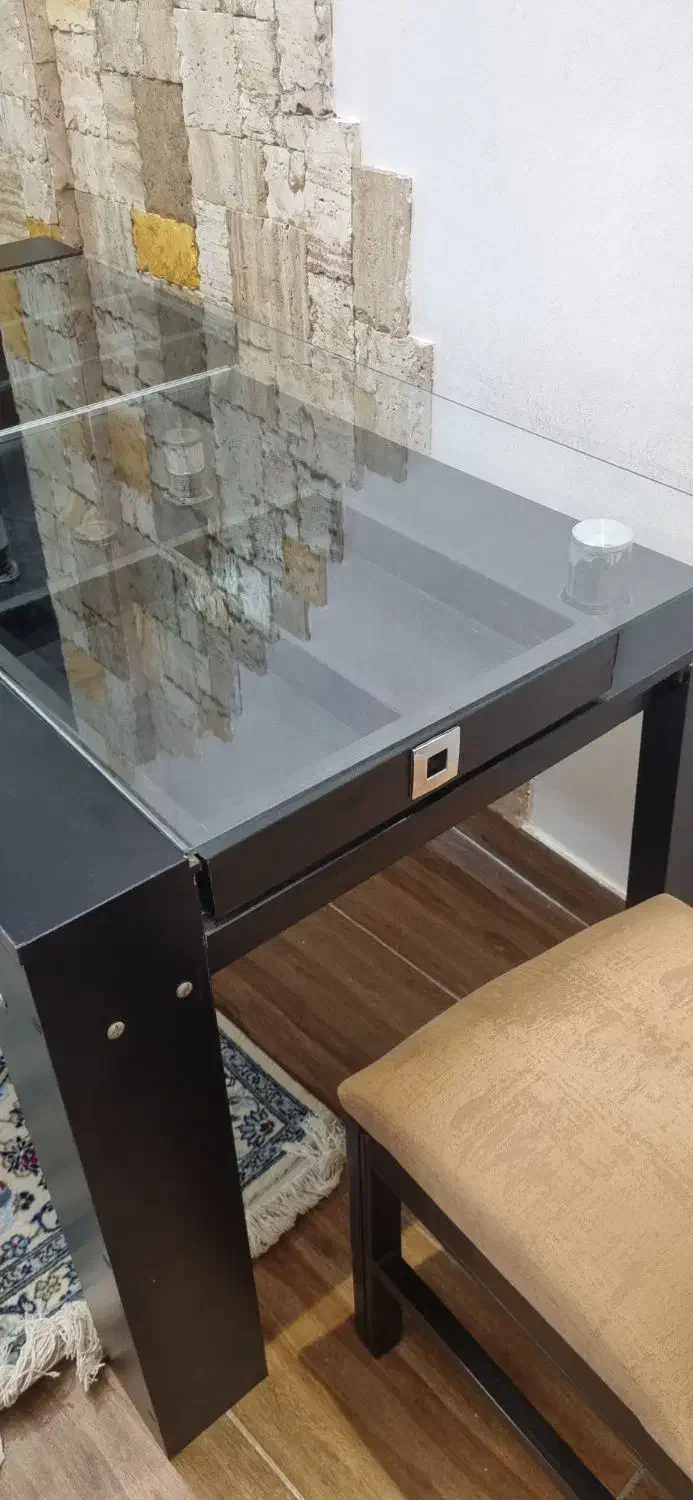 میز نهار خوری تنها شش نفره|میز و صندلی غذاخوری|رشت, ساغری سازان|دیوار