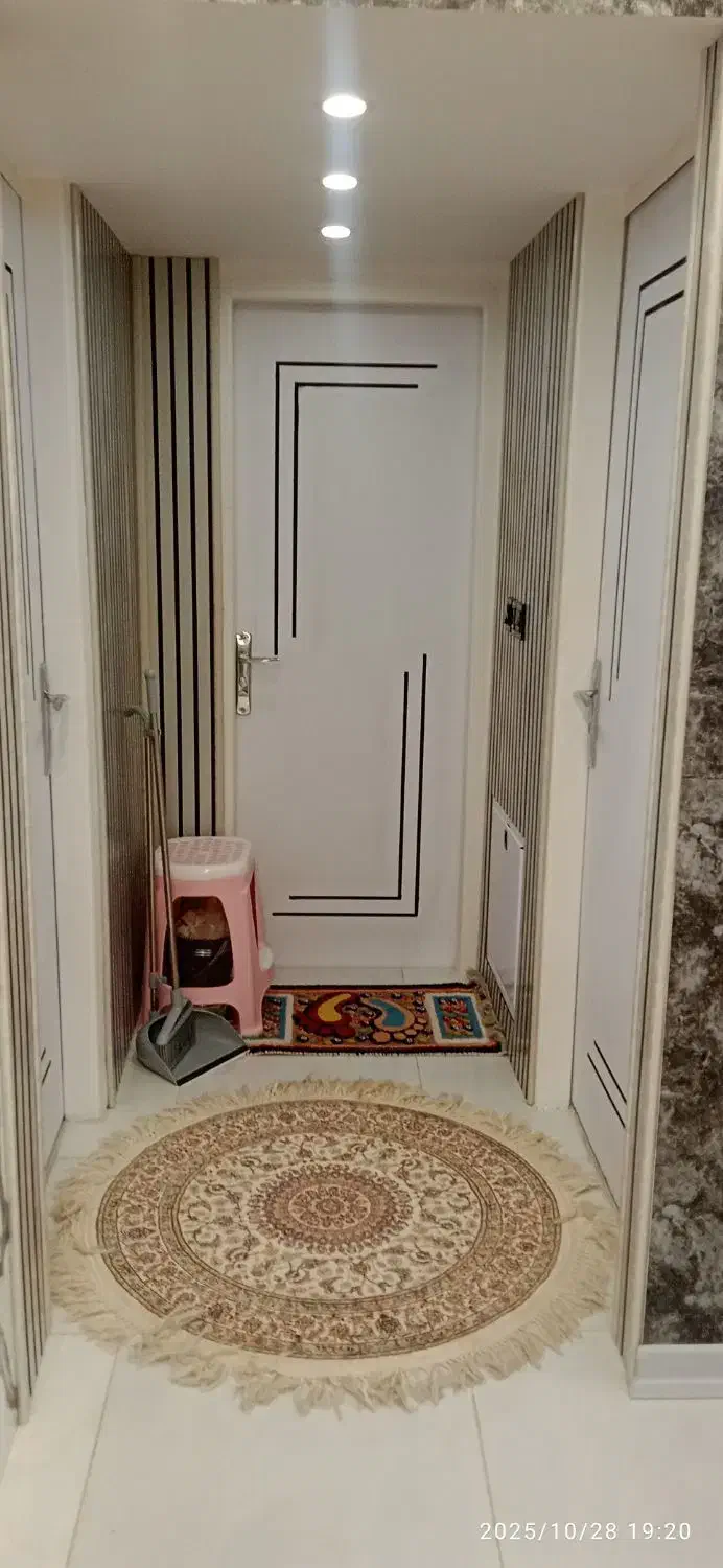 آپارتمان ویلایی دو طبقه|فروش آپارتمان|اصفهان, پوریای ولی|دیوار