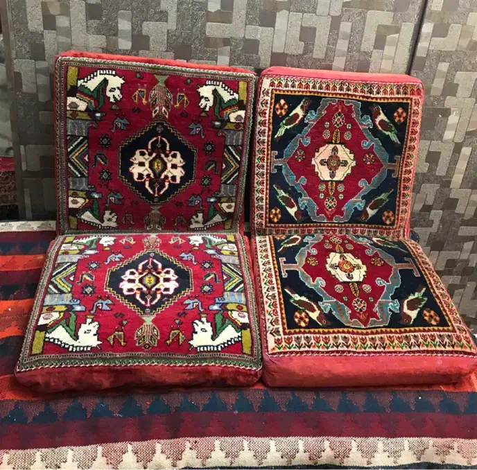 پشتی دست بافت|پشتی|شیراز, حافظیه|دیوار