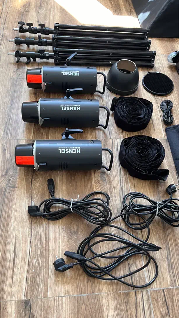 کیت فلاش عکاسی ۶۰۰ ژول هنسل آلمان|دوربین عکاسی و فیلمبرداری|تهران, شهرک رضویه|دیوار