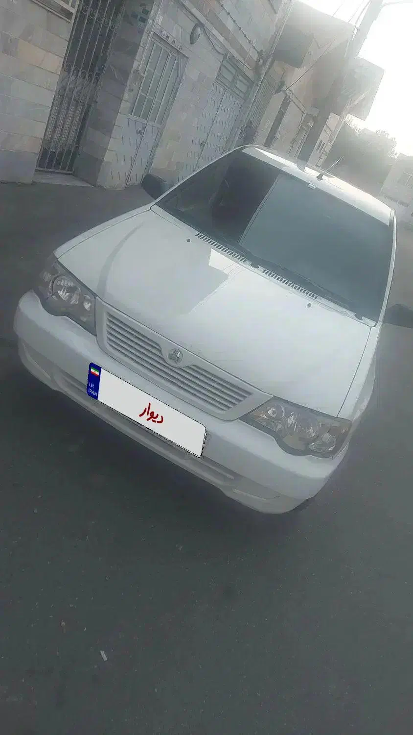 ۱۳۲  در حد|خودرو سواری و وانت|رشت, ولکس|دیوار