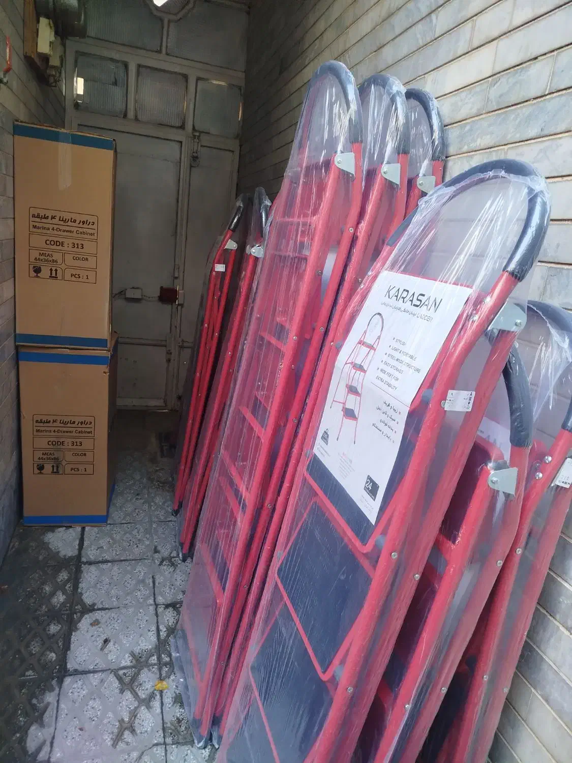 انواع پله 3و4و5و6پله|عمده‌فروشی|بروجرد, |دیوار