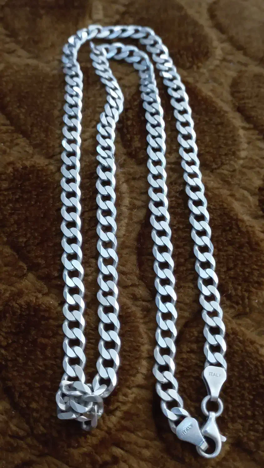 زنجیر کارتیر ایتالیایی|جواهرات|قدس, شهرقدس|دیوار