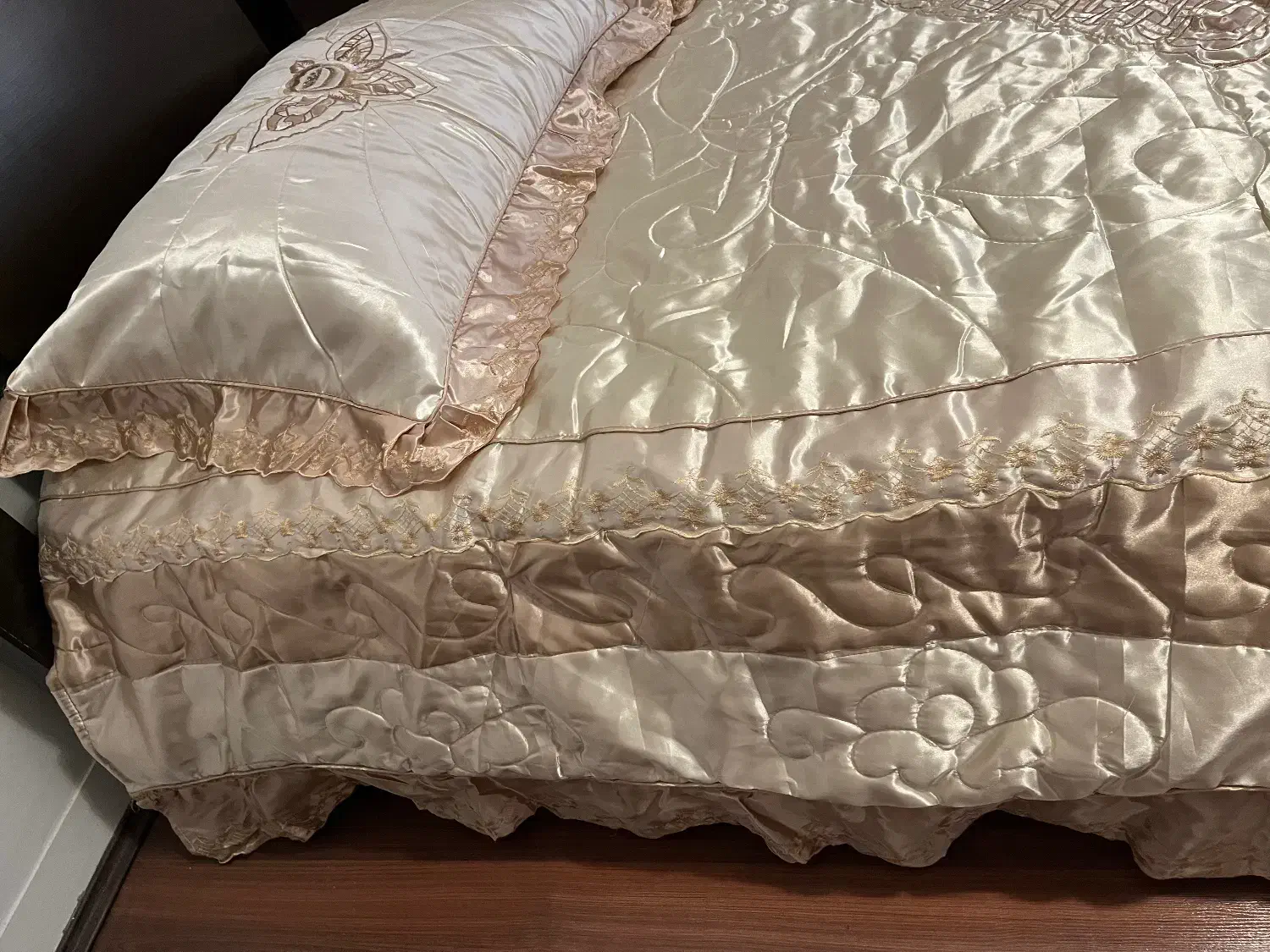 روتختی ترک  ساتن مخصوص جهیزیه|سرویس روتختی|گرگان, |دیوار