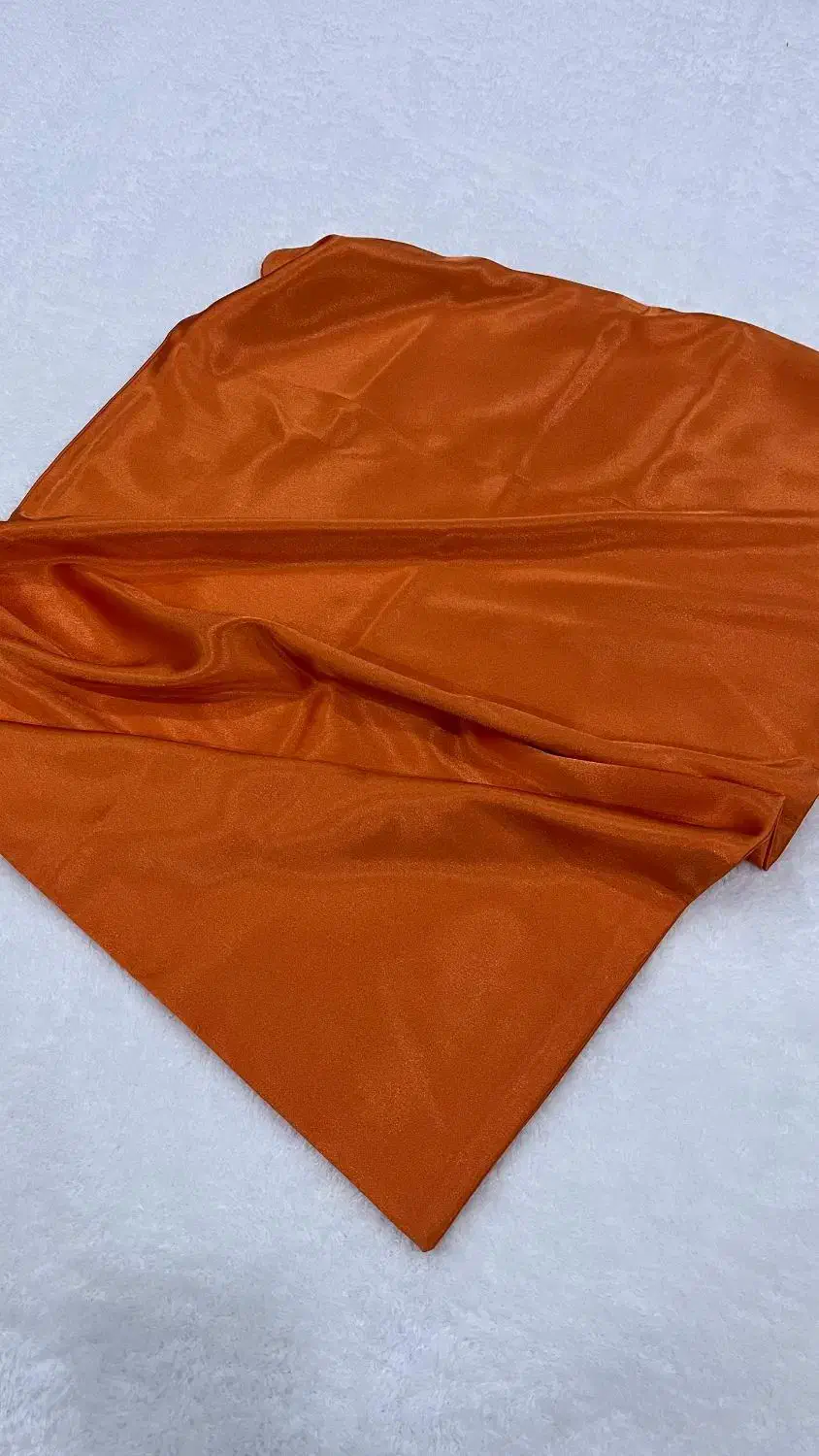 رو بالشتی ساتن ابریشم خارجی|رختخواب، بالش، پتو|دهلران, |دیوار