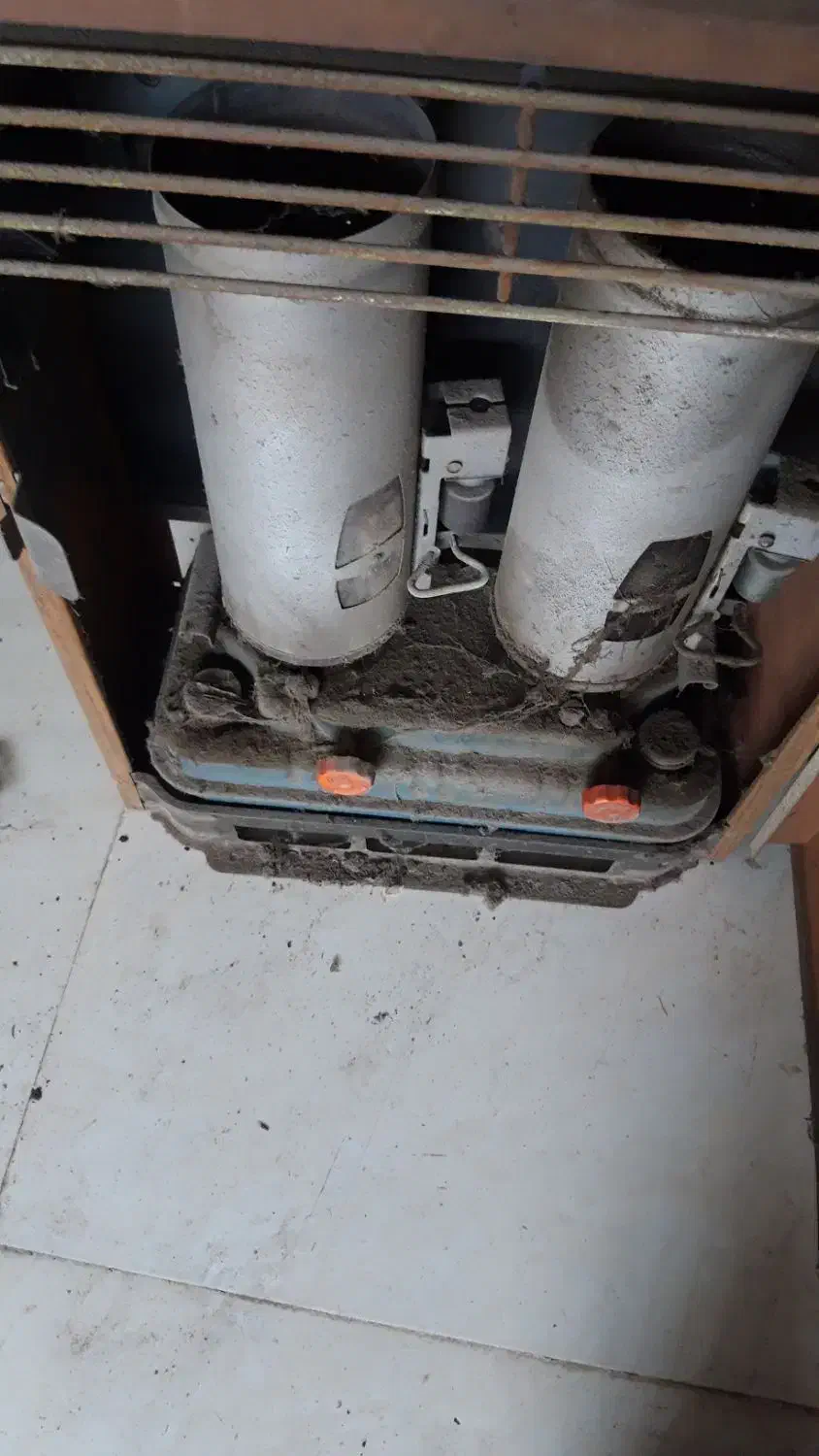 والور نفتی دوعدد|بخاری، هیتر، شومینه|رشت, عینک|دیوار