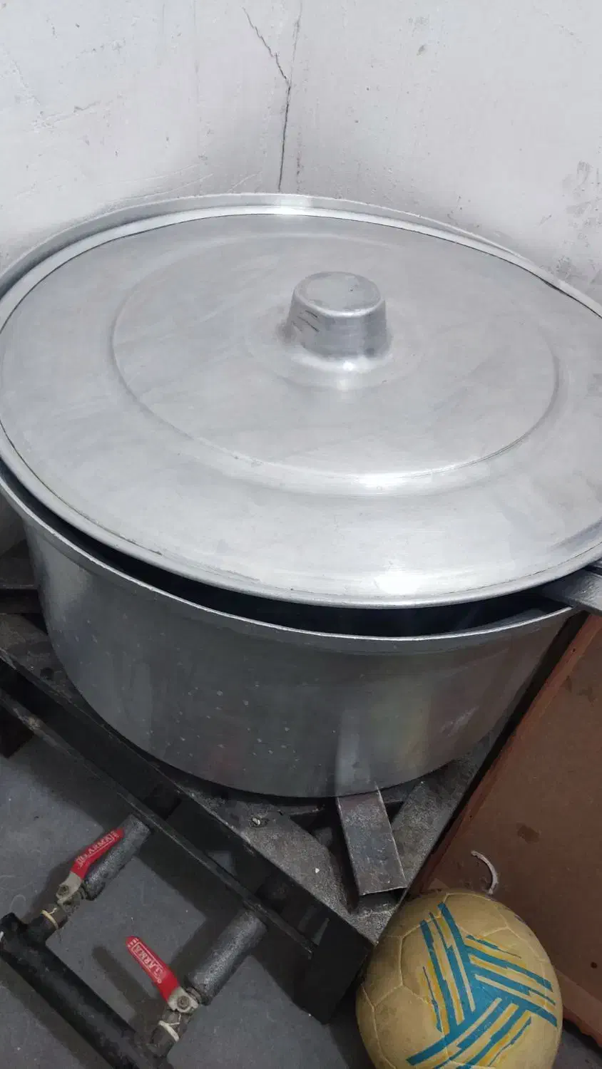 دیگ بزرگ ..|ظروف پخت‌وپز|بندر امام خمینی, |دیوار