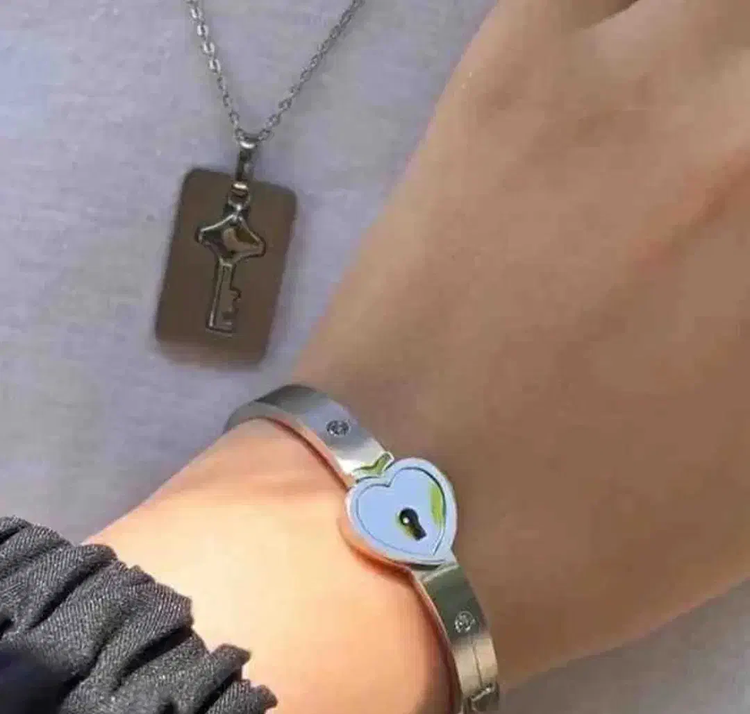 ست دستبند و گردنبند عاشقانه|بدلیجات|نورآباد, |دیوار