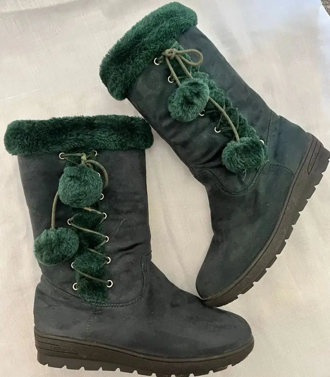 پوتین دخترانه|کیف، کفش، کمربند|ارومیه, |دیوار