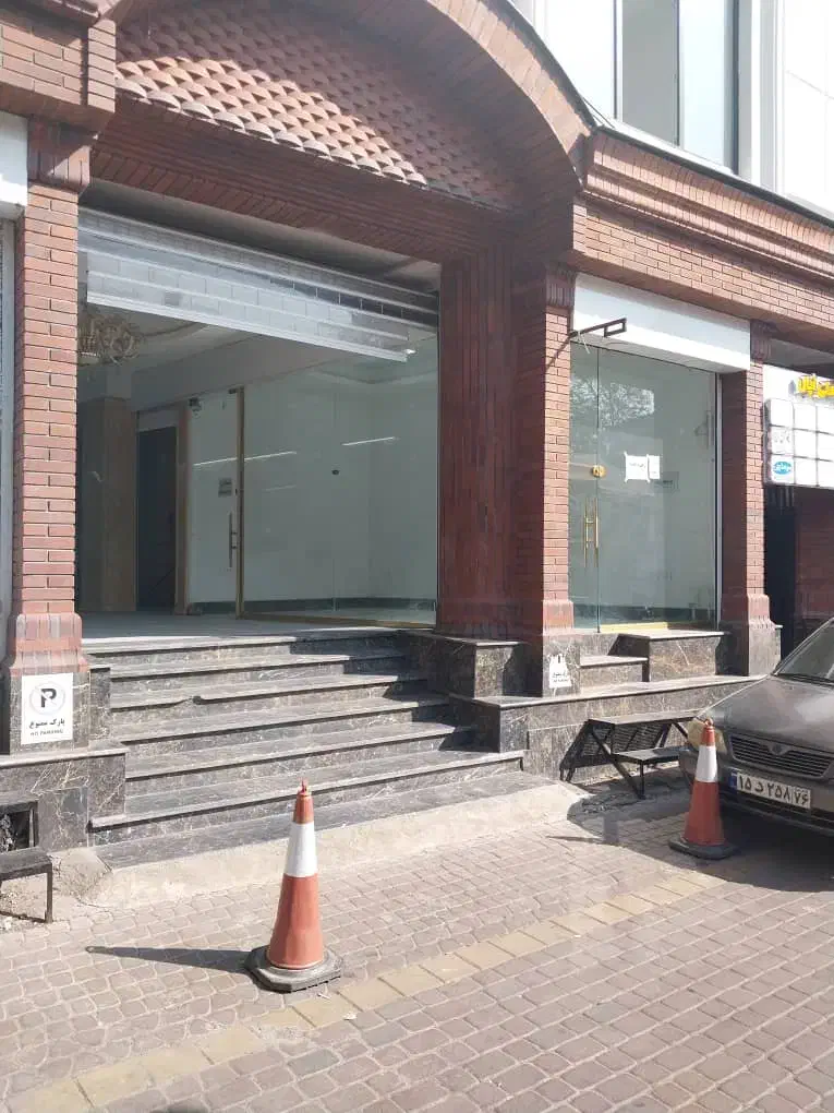 اجاره مغازه ۱۸ متری خیابان شهدا|اجارهٔ مغازه و غرفه|لاهیجان, امیرشهید|دیوار