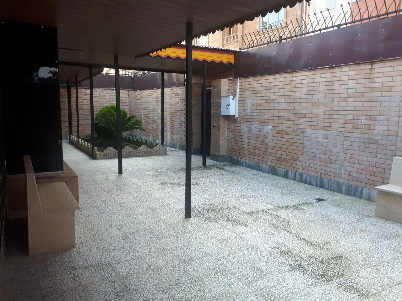 همخونه خانم برای خانم|اجارهٔ آپارتمان|بندر انزلی, معلم|دیوار