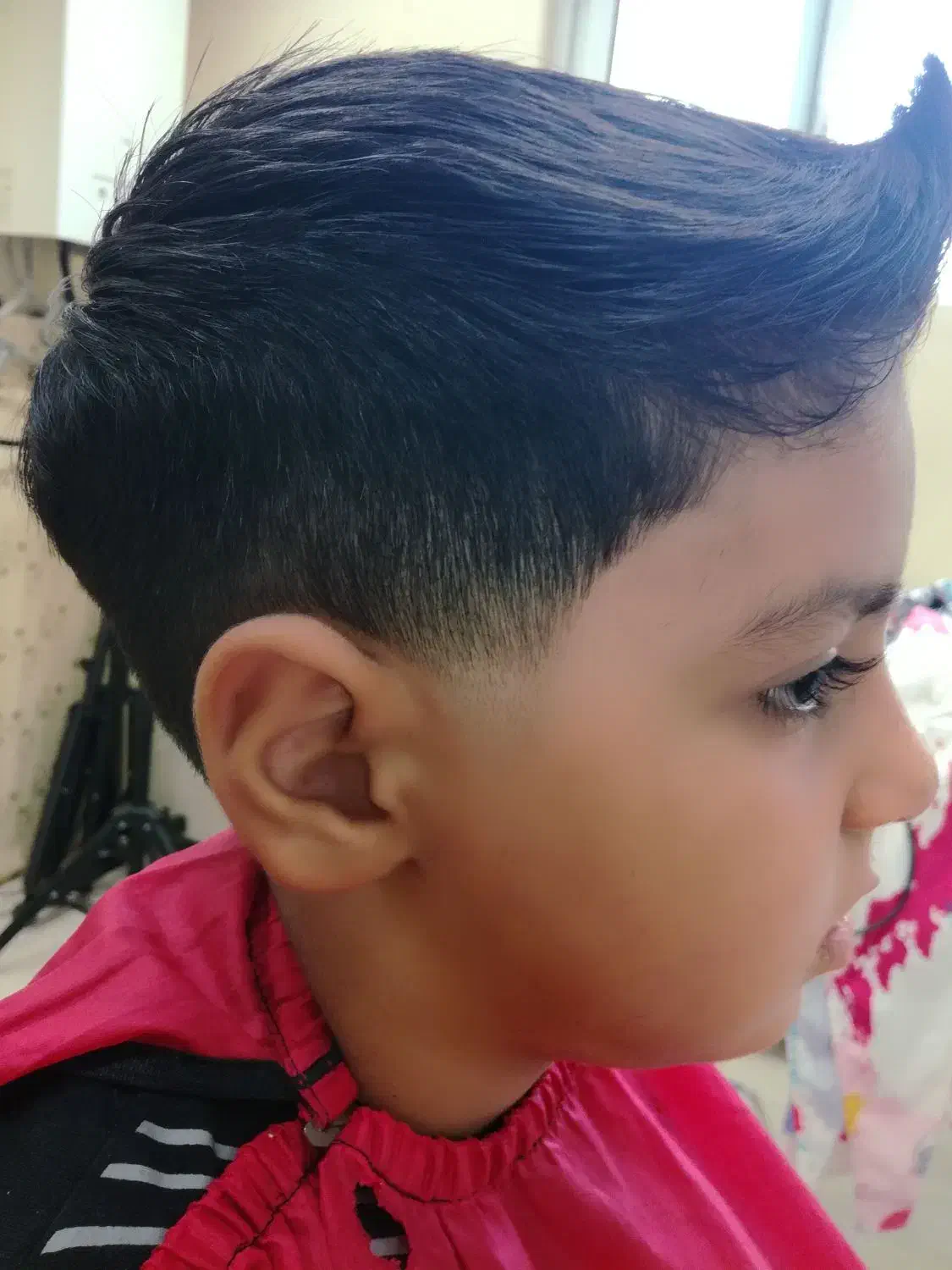 آرایشگر سیار مردانه/خدمات حرفه ای ارایشگری در محل|خدمات آرایشگری و زیبایی|اصفهان, احمدآباد|دیوار