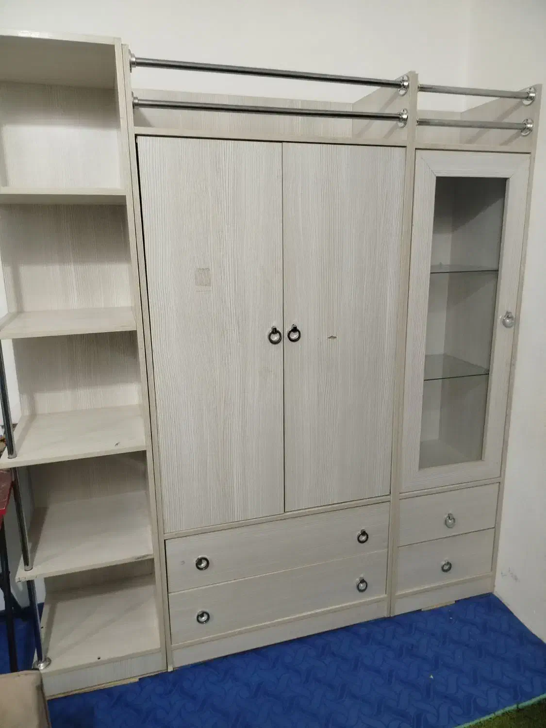 تخت و کمد بچه|تخت و سرویس خواب|کبودرآهنگ, |دیوار