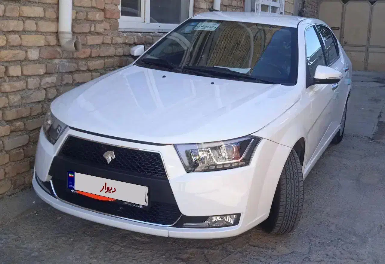 دنا پلاس سفید مدل ۴۰۳|خودرو سواری و وانت|گیلان غرب, |دیوار