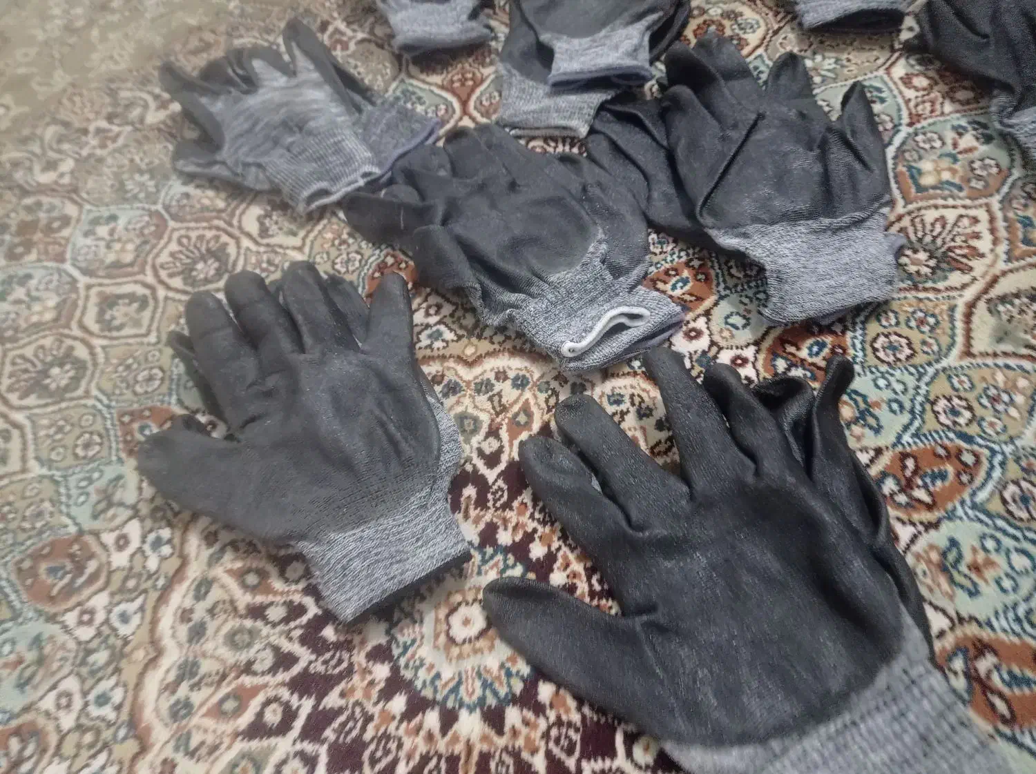 دستکشهای همه سالم و تمیز|لباس|بیرجند, |دیوار