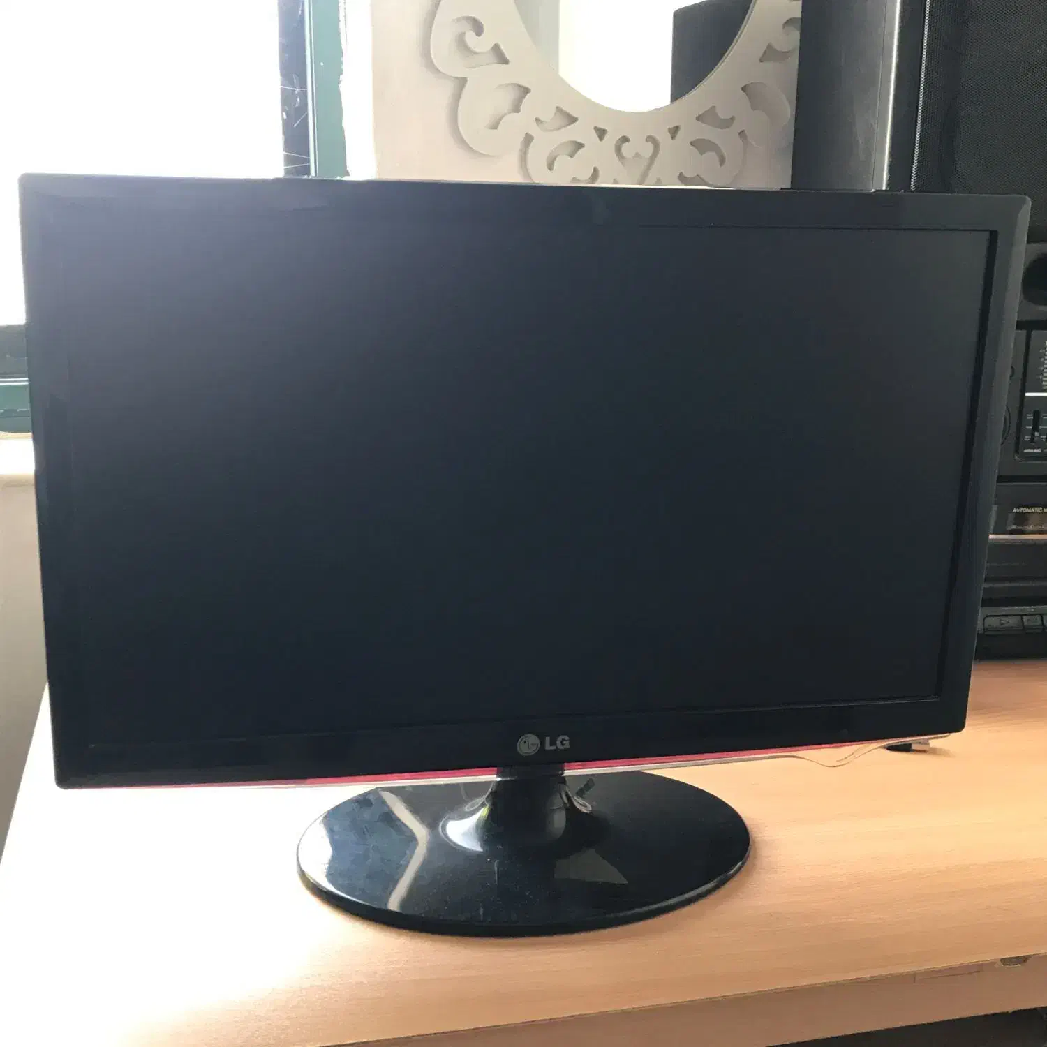 مانیتور LG W2261V|قطعات و لوازم جانبی رایانه|لنگرود, |دیوار