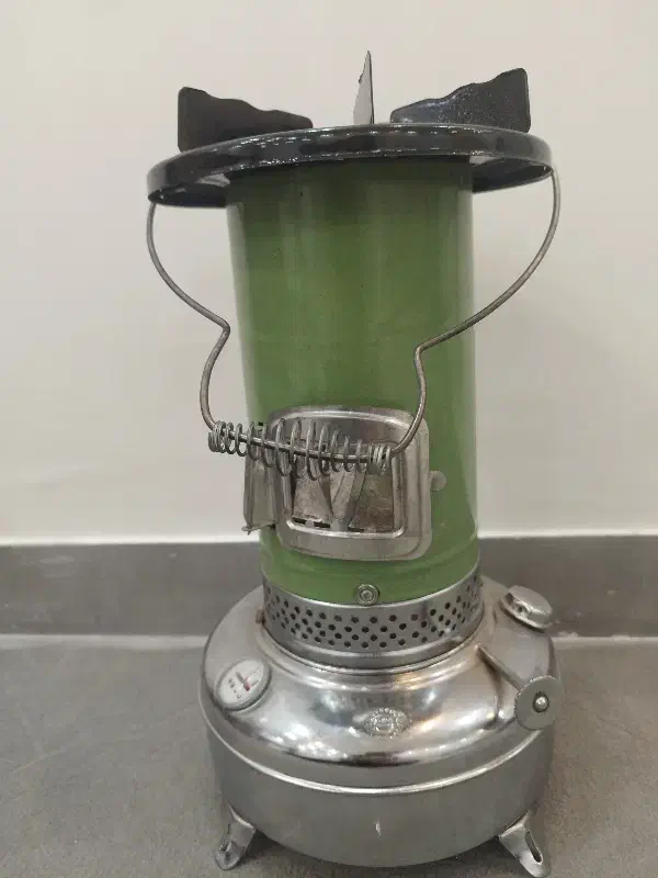 چراغ علادین نفتی نونو|کلکسیون اشیاء عتیقه|ازنا, |دیوار