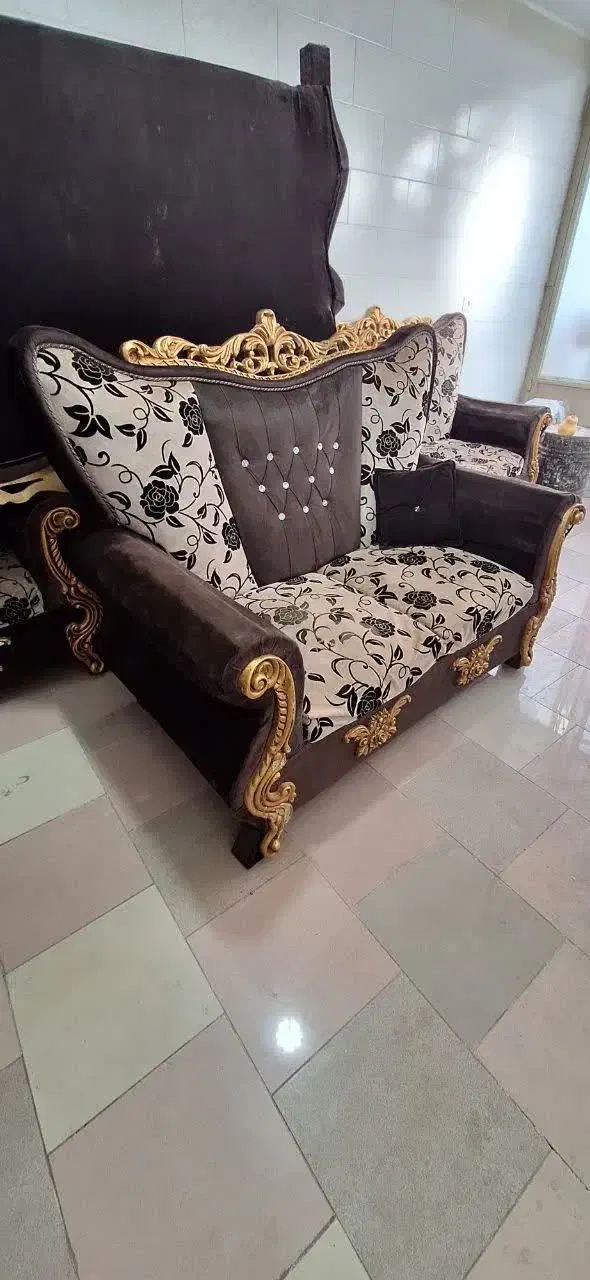 مبل ۹نفره با کیفیت بازدید نایین|مبلمان خانگی و میز عسلی|نائین, |دیوار