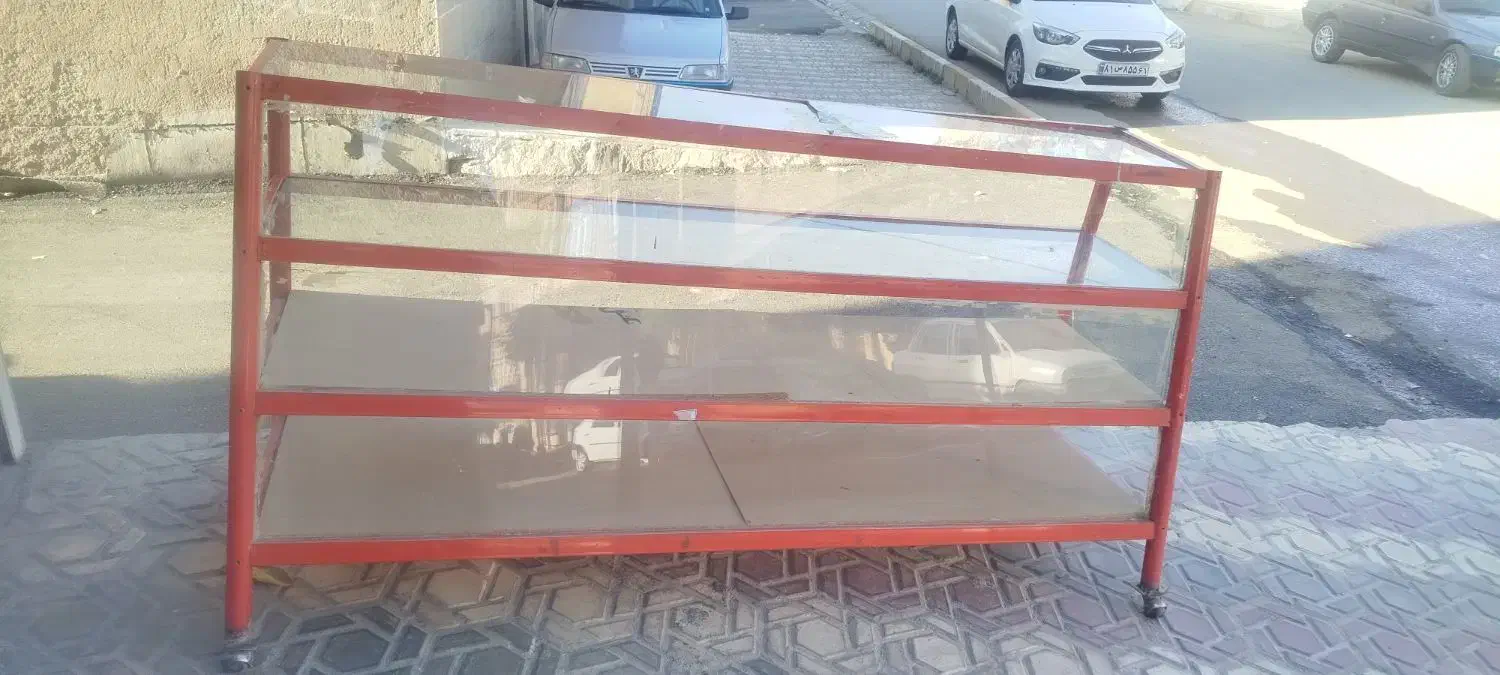 ویترن دست دوم|بوفه، ویترین، کنسول|مریوان, |دیوار