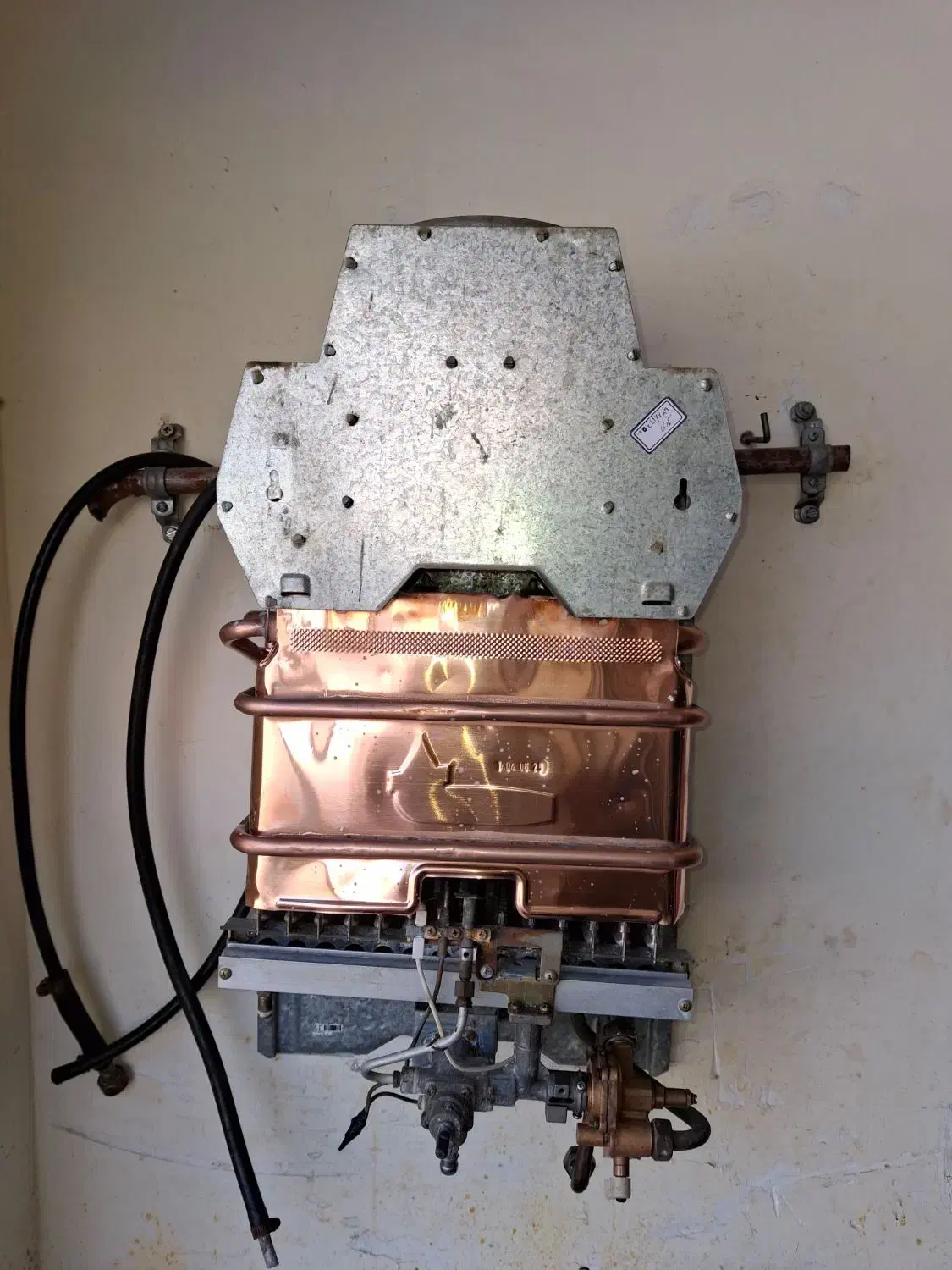 تعمیرات و سرویس پکیج و آبگرمکن|آبگرمکن، پکیج، شوفاژ|مینودشت, |دیوار