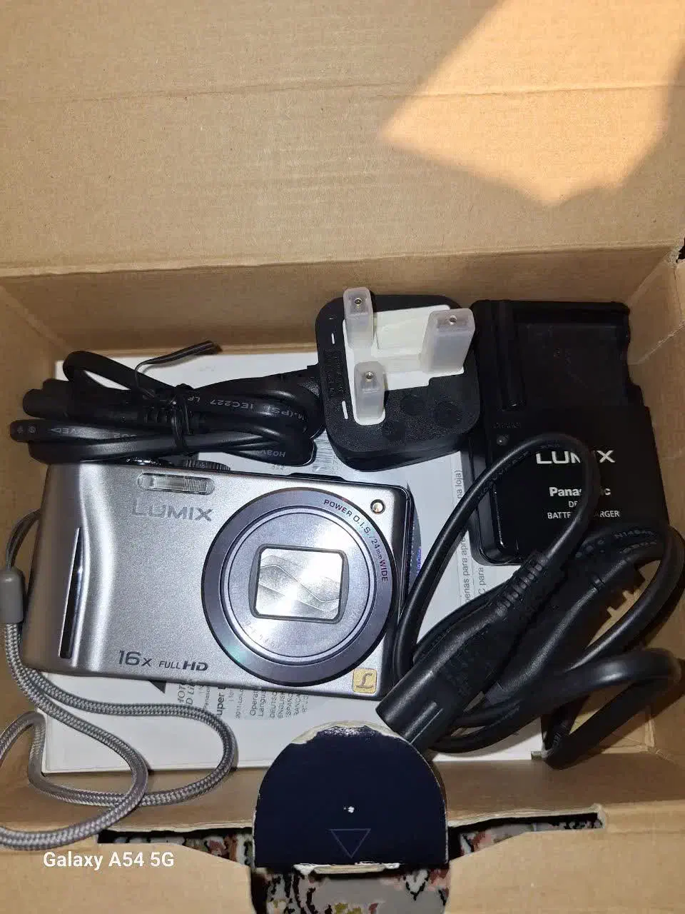 دوربین فیلمبرداری و عکاسی|دوربین عکاسی و فیلم‌برداری|کرج, گلدشت|دیوار