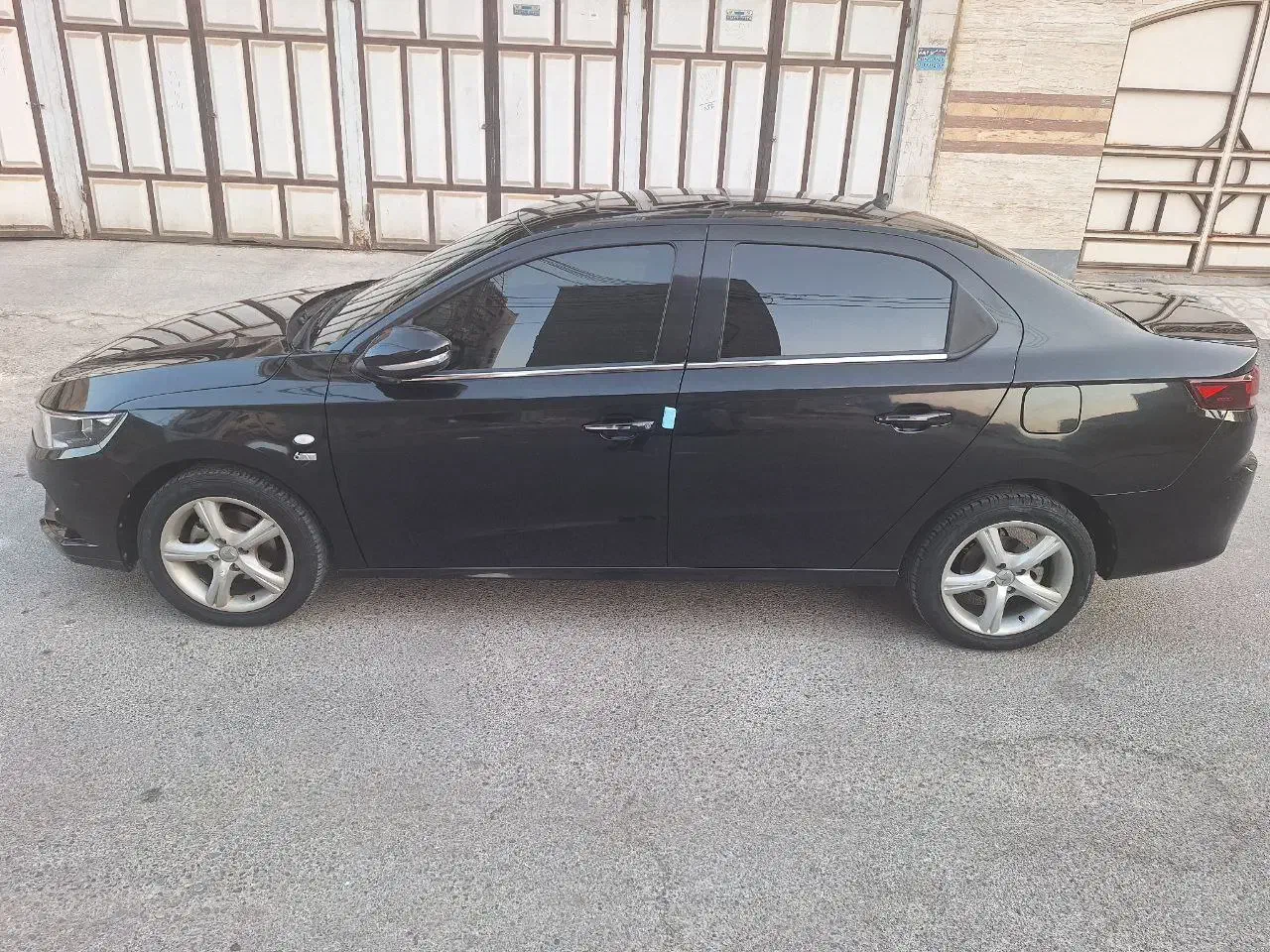 تارا اتومات|خودرو سواری و وانت|اهواز, فاز ۲ پادادشهر|دیوار