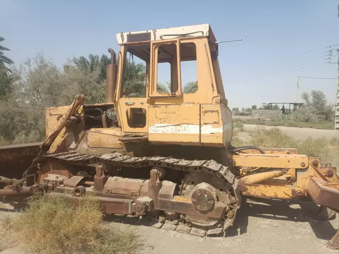 فروش بلدوزر|خودرو سنگین|قلعه گنج, |دیوار