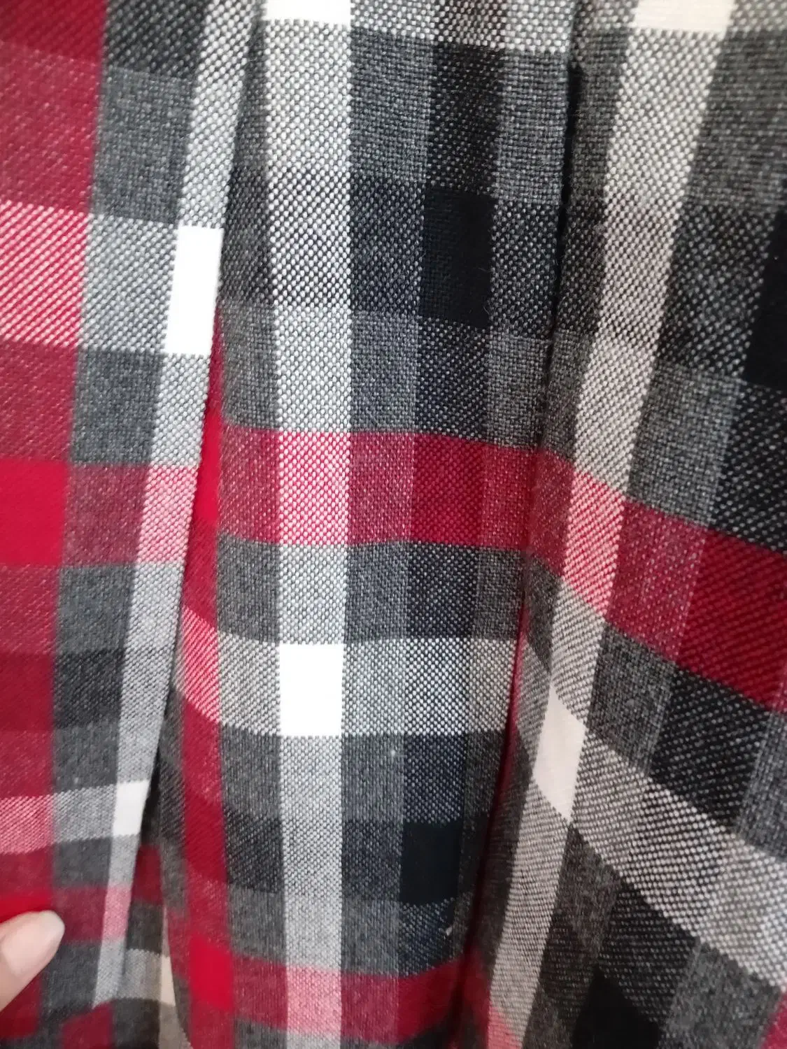 شومیزدامن|لباس|ملکشاهی, |دیوار