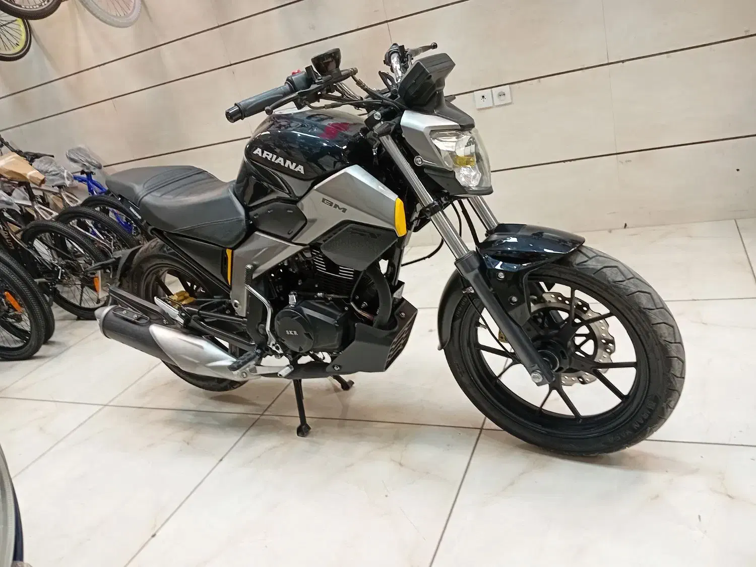 آریانا BM200|موتورسیکلت|کاشان, عربها|دیوار