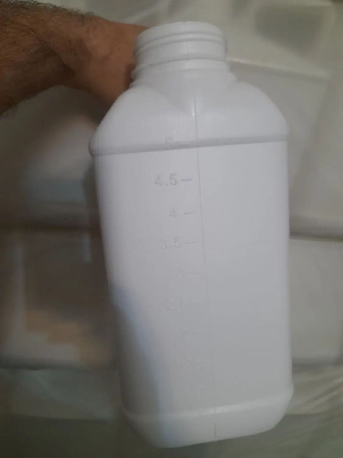 گالن و بطری پلاستیکی 5 لیتری|ظروف نگهدارنده، پلاستیکی، یک‌بارمصرف|کرج, ساسانی (قلمستان)|دیوار