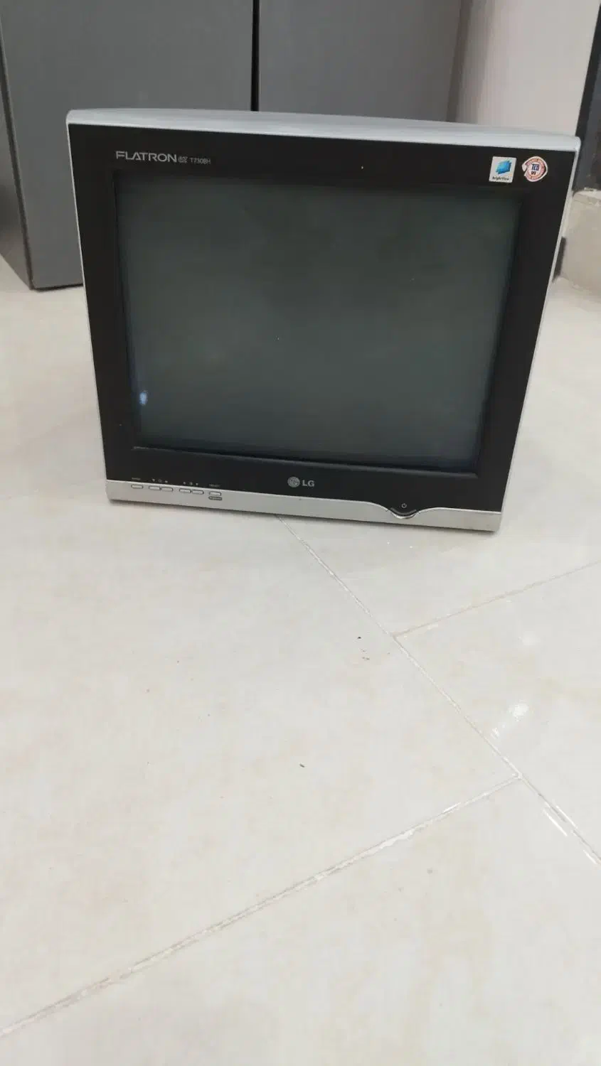 مانیتور ال جی|رایانه رومیزی|پردیس, فاز ۸|دیوار