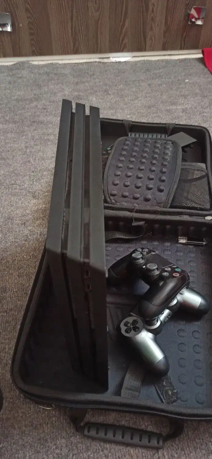 پلی استیشن ۴ پرو|کنسول، بازی ویدئویی و آنلاین|ایلام, |دیوار