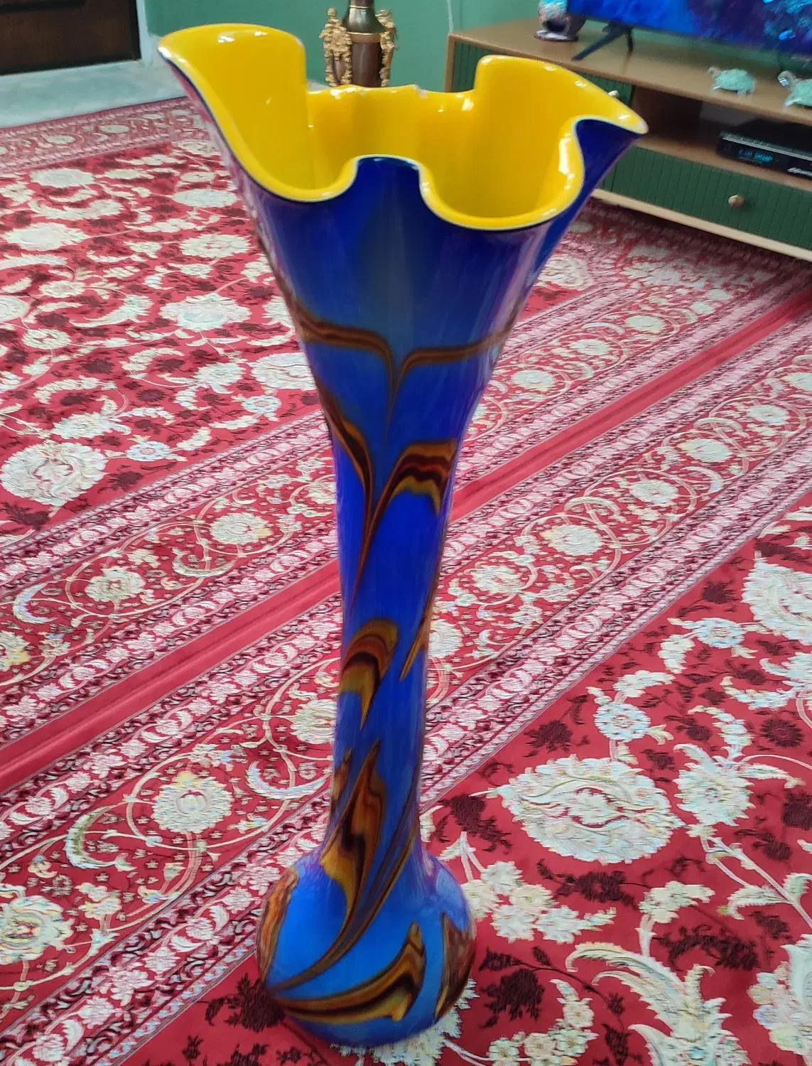 گلدان شیشه ای|گل مصنوعی|ارومیه, |دیوار