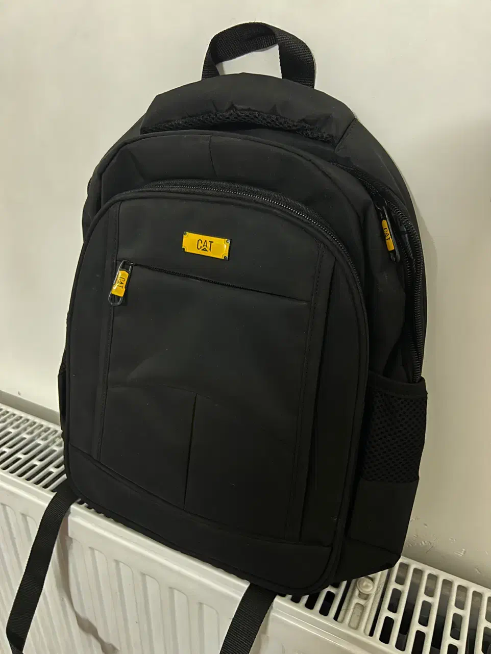 کیف مدرسه|کیف، کفش، کمربند|خمینی‌شهر, |دیوار