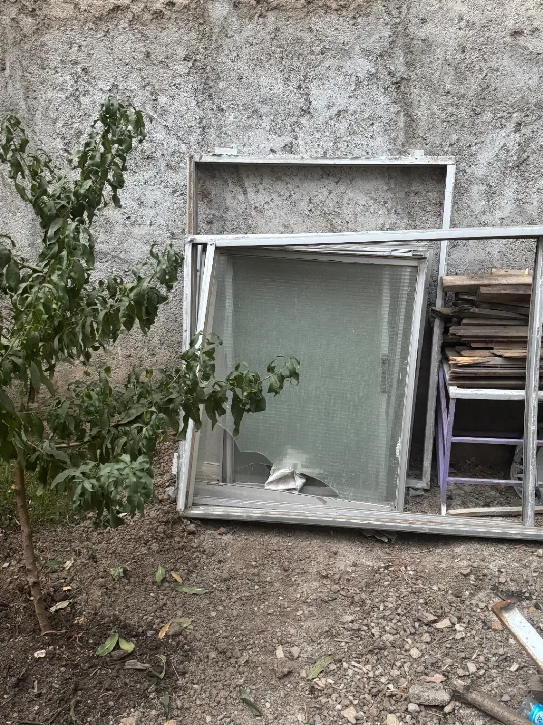 درب پنجره آلومینیوم|مصالح و تجهیزات ساختمان|علی‌آباد کتول, |دیوار