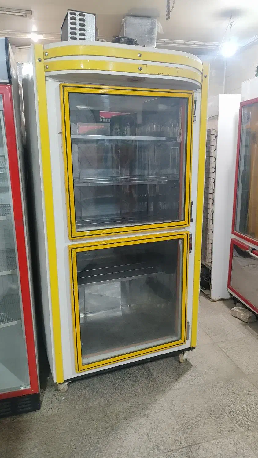 یخچال دو درب یک متری|فروشگاه و مغازه|اصفهان, فردوان|دیوار