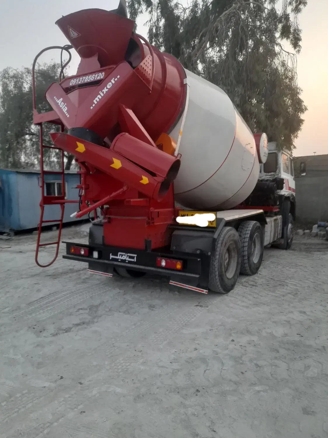 اویکو۳۳۰ مدل ۷۶ میکسر|خودرو سنگین|بندرعباس, |دیوار