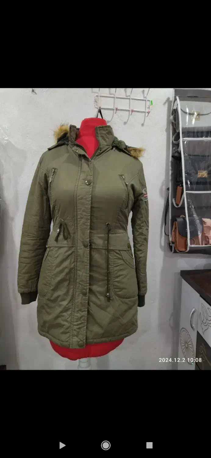 سه عددکاپشن درحدنو|لباس|فومن, |دیوار