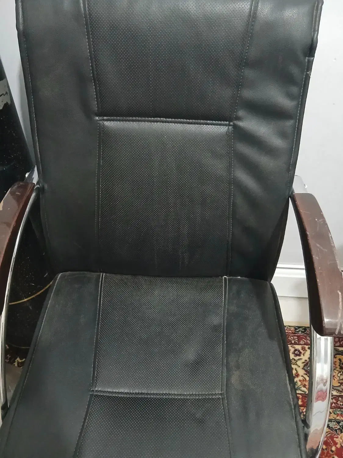 صندلی انتظار و چرخان|صندلی و نیمکت|زاهدان, |دیوار