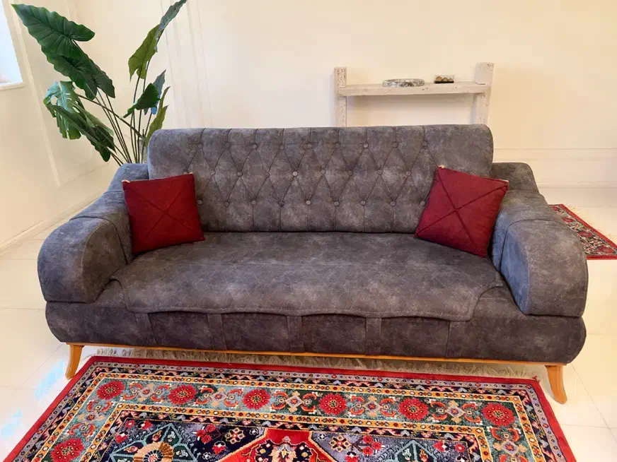 مبل|مبلمان خانگی و میز عسلی|شیراز, میرزاکوچک خان|دیوار